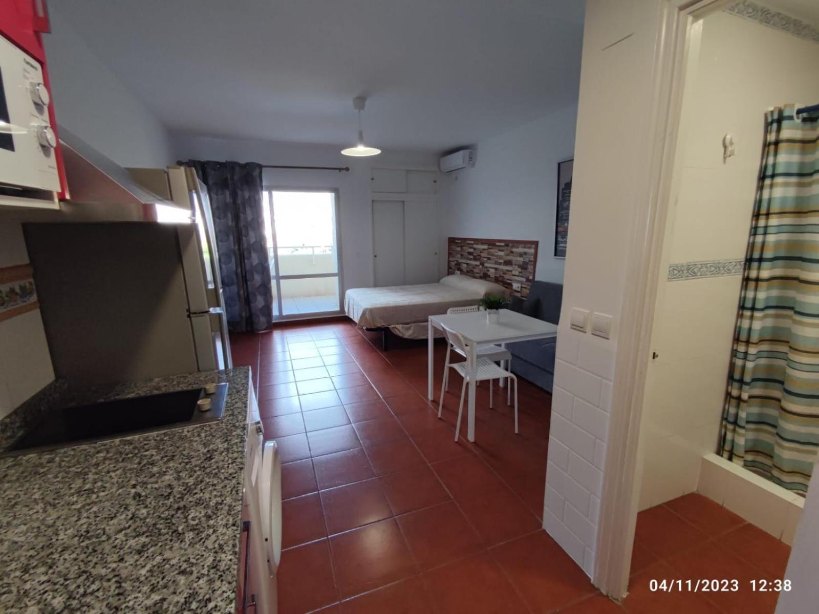 Cozy With Mountain View Benalbeach Apartment Benalmadena