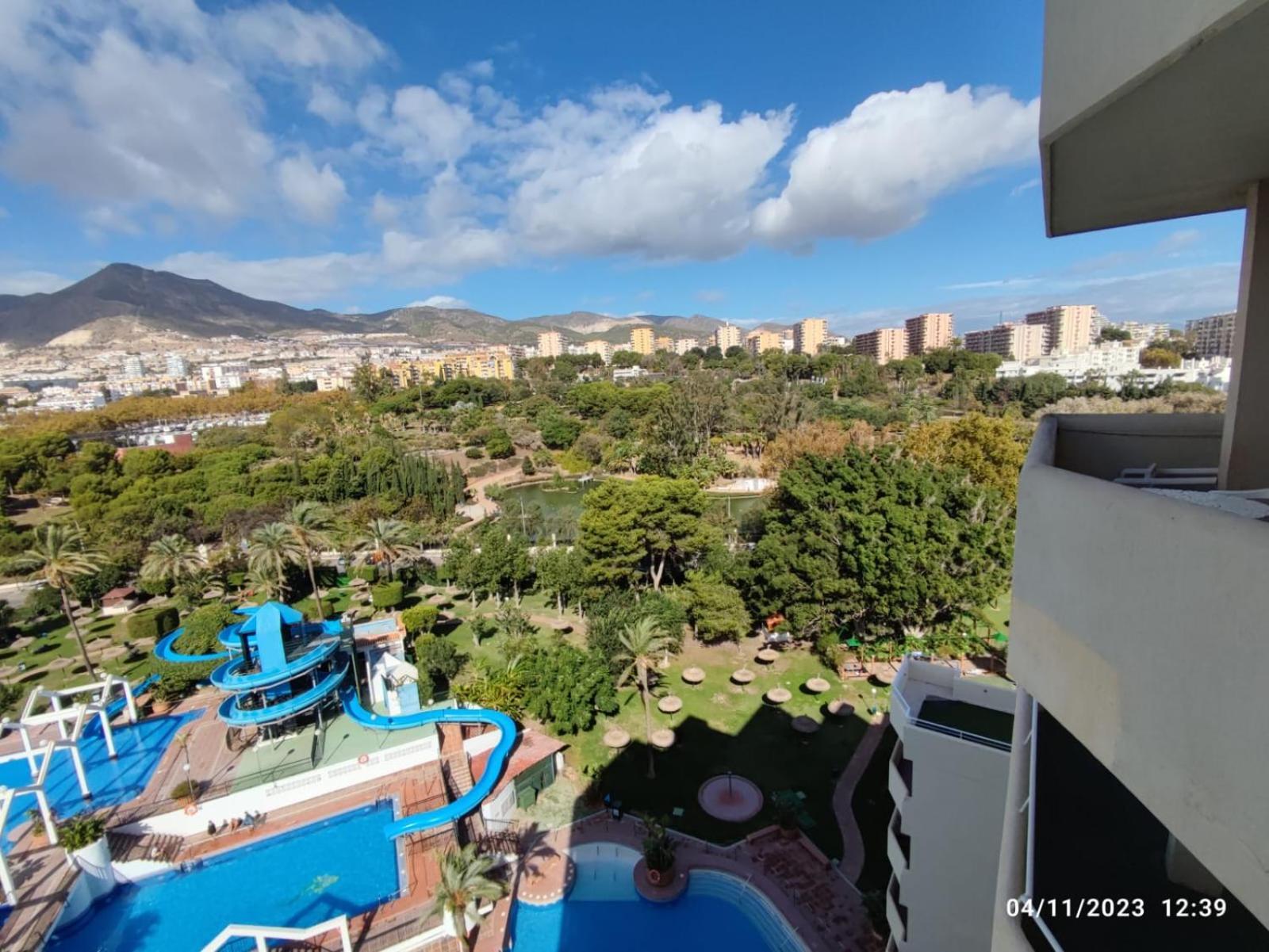 Cozy With Mountain View Benalbeach Apartment *
